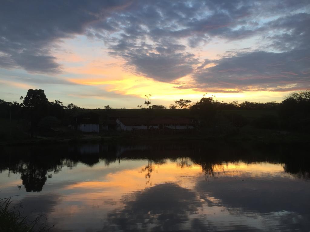 Hospedagem Fazenda Nova America Brotas Exterior foto